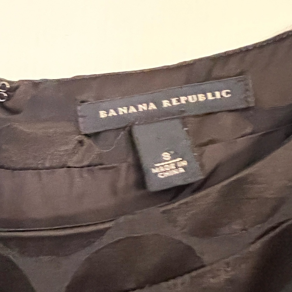 Banana Republic satin shift dress - Picture 2 of 4
